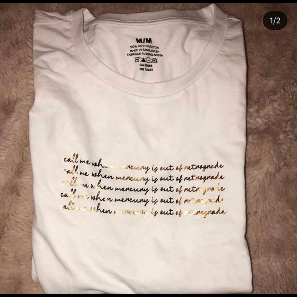 Really cute white tee from bluenotes